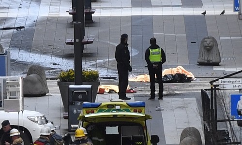Vietnam condemns Stockholm truck attack - ảnh 1